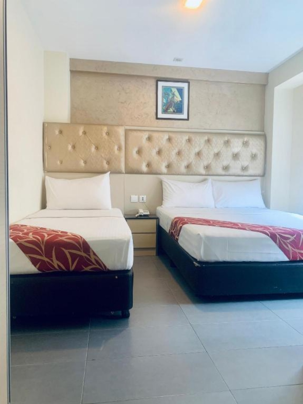 Sandpiper Hotel Image 11