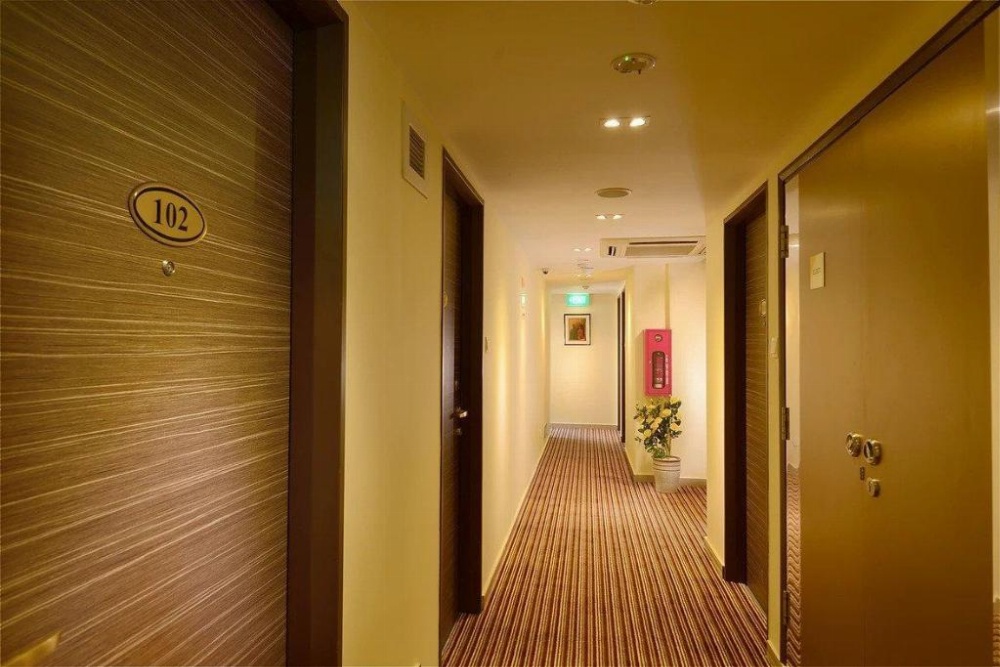 Sandpiper Hotel Image 18