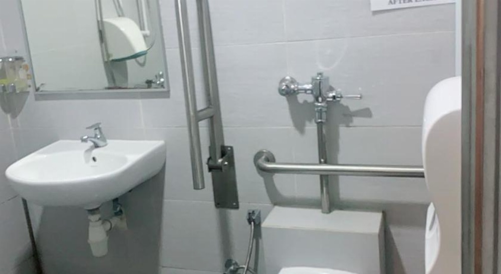 Sandpiper Hotel Image 33