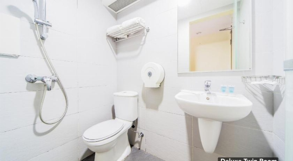 Sandpiper Hotel Image 43